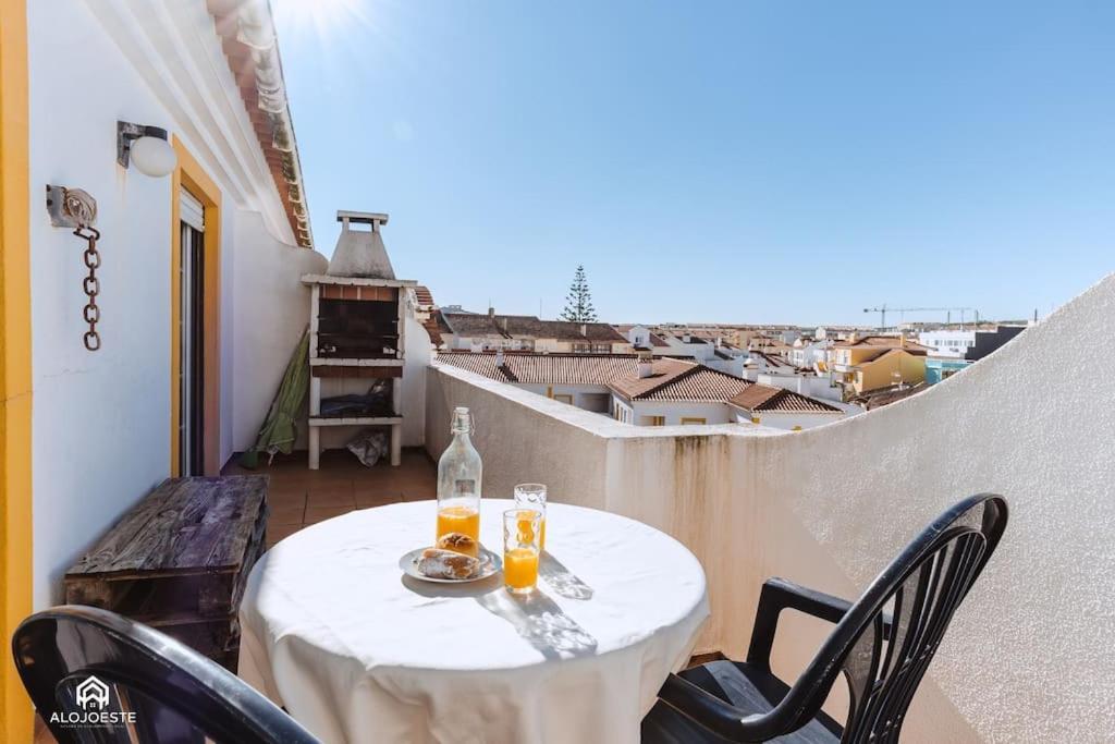 Apartamento Miramar - Piscina E Bbq Santa Cruz  Eksteriør billede